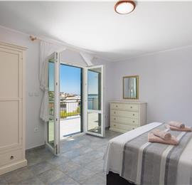 4 Bedroom Villa with Pool near Milna, Brac Island Sleeps 8 